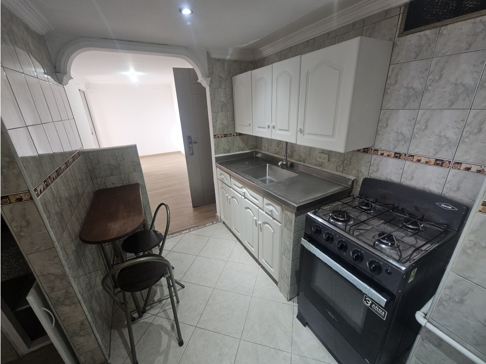EN VENTA APARTAMENTO EN PRADO CENTRO, MEDELLIN PISO 16 — foto 2