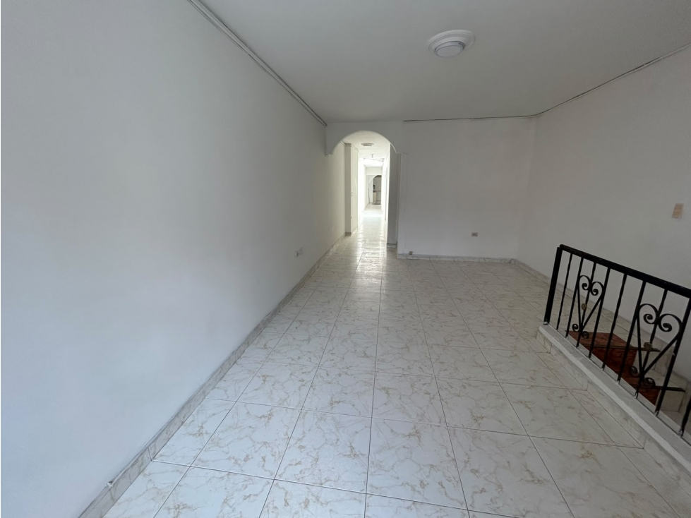 APARTAMENTO EN VENTA EN BUENOS AIRES MEDELLIN PISO 2 MAS TERRAZA - 4