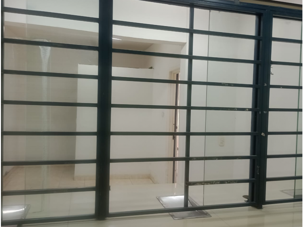EN VENTA CASA LOTE CON LOCAL EN CALI — foto 4
