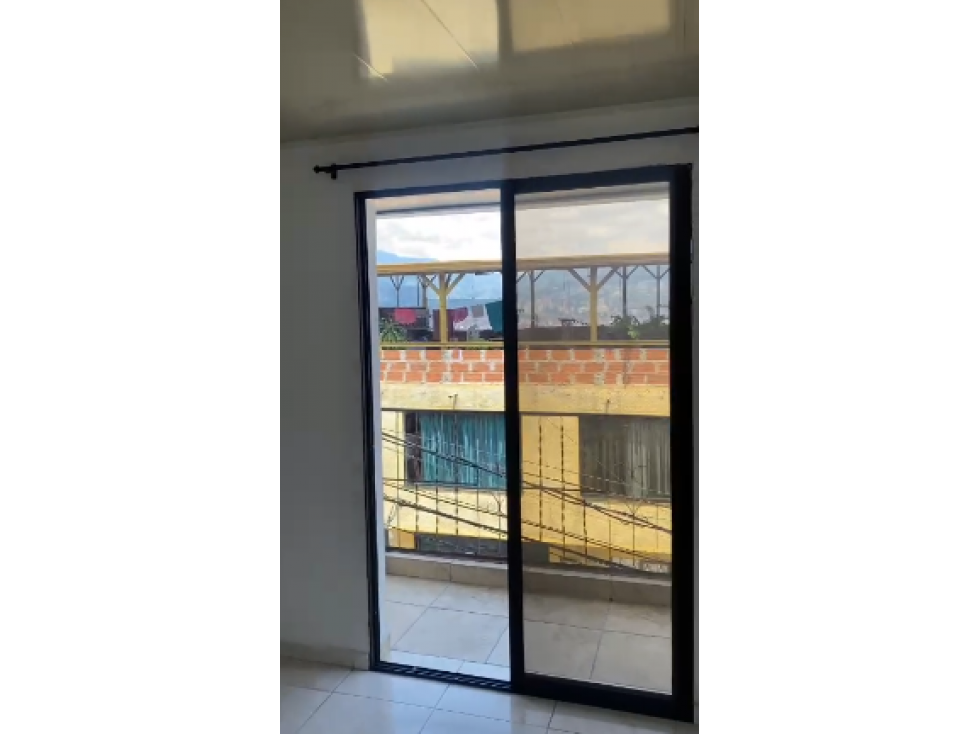 CASA CON TERRAZA 3° PISO VENTA EN LAS PALMAS, MEDELLIN — foto 5