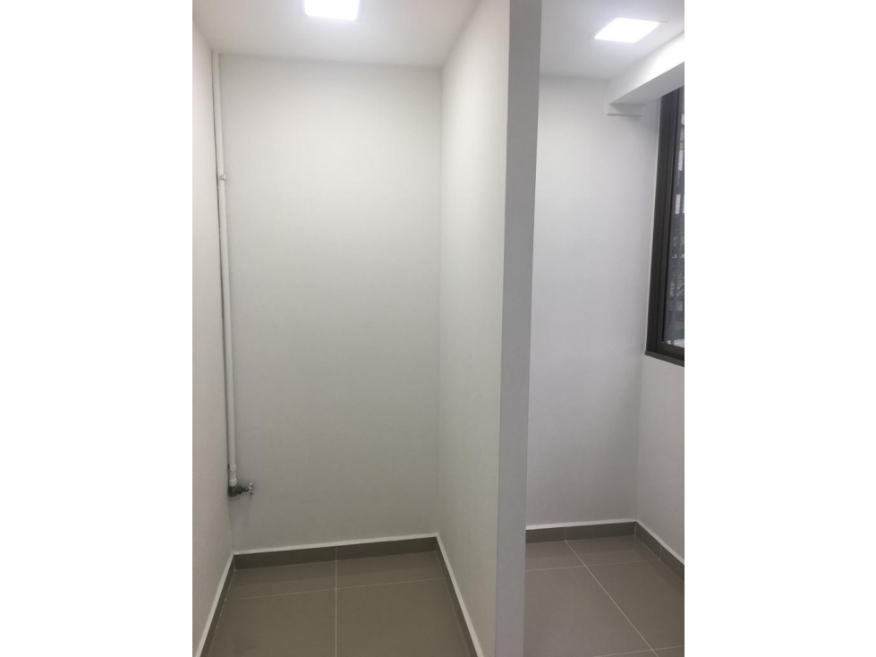 BAJO DE PRECIO! LOCAL EN VENTA PISO 2° EN EL CENTRO, MEDELLIN — foto 4