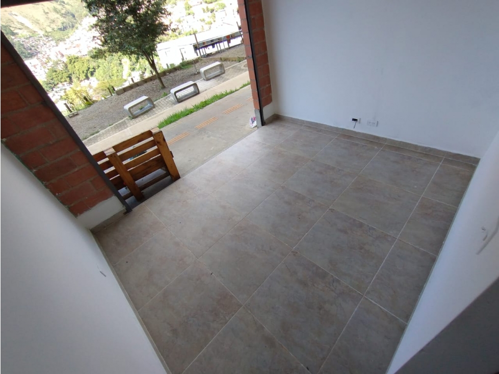 LOCAL EN VENTA EN BUENOS AIRES,MEDELLIN PISO 1