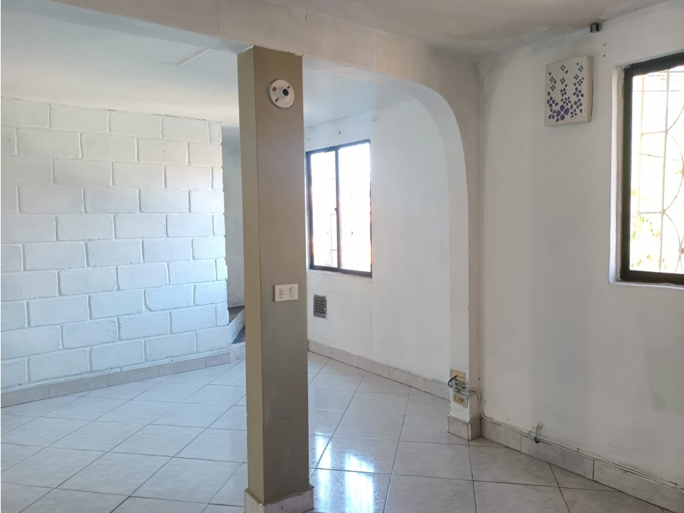 EN VENTA APARTAMENTO DUPLEX EN ITAGUI PISO 3 — foto 3