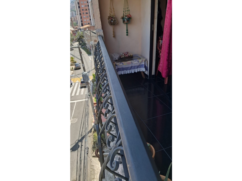 EN VENTA APARTAMENTO EN BUENOS AIRES, MEDELLIN PISO 4 — foto 2