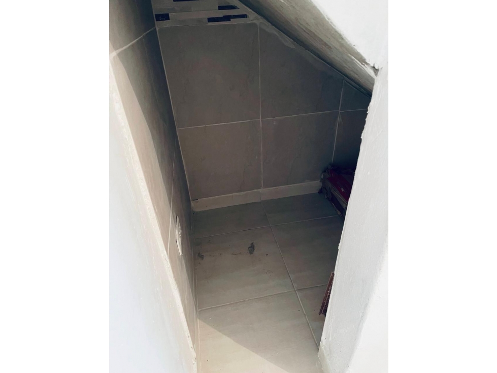 SEMISOTANO EN VENTA EN BUENOS AIRES MEDELLIN — foto 6