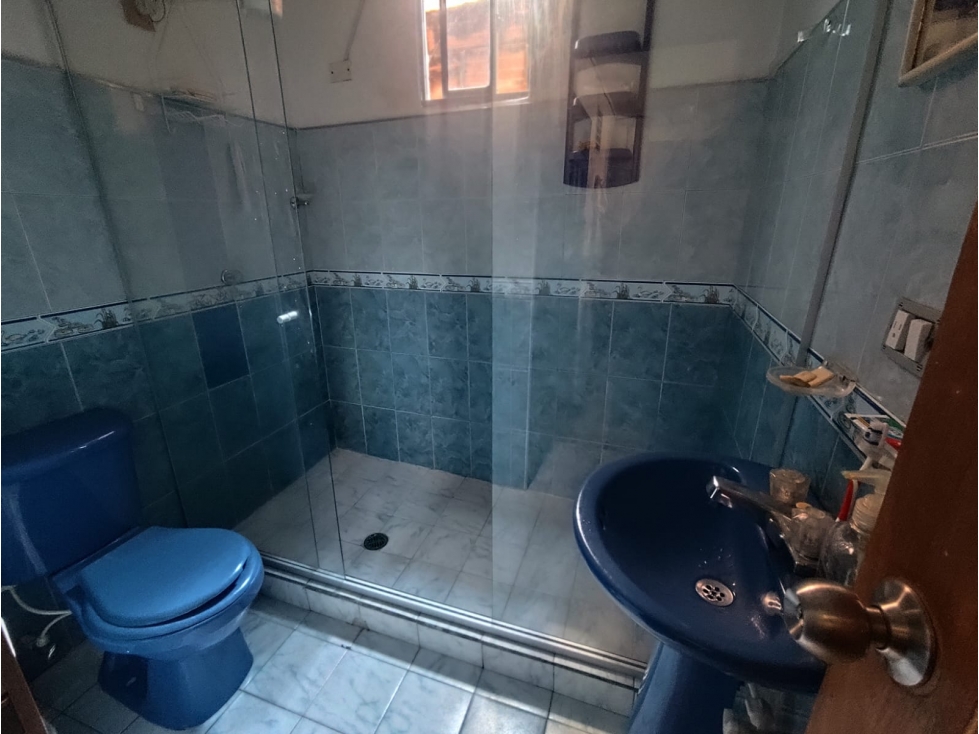 EN VENTA CASA EN BUENOS AIRES MIRAFLORES, MEDELLIN PISO 3 — foto 5
