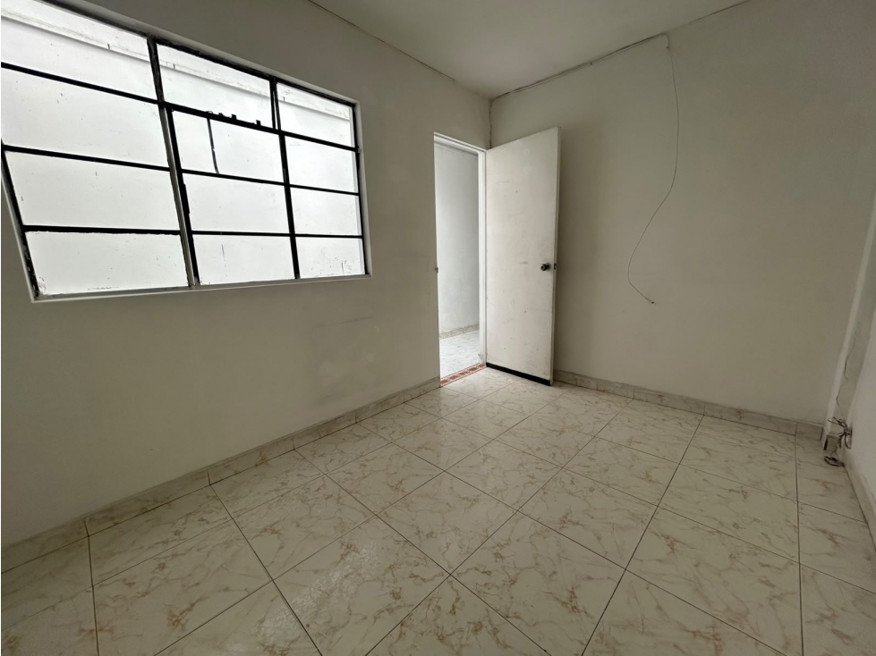 APARTAMENTO EN VENTA EN BUENOS AIRES MEDELLIN PISO 2 MAS TERRAZA - 6