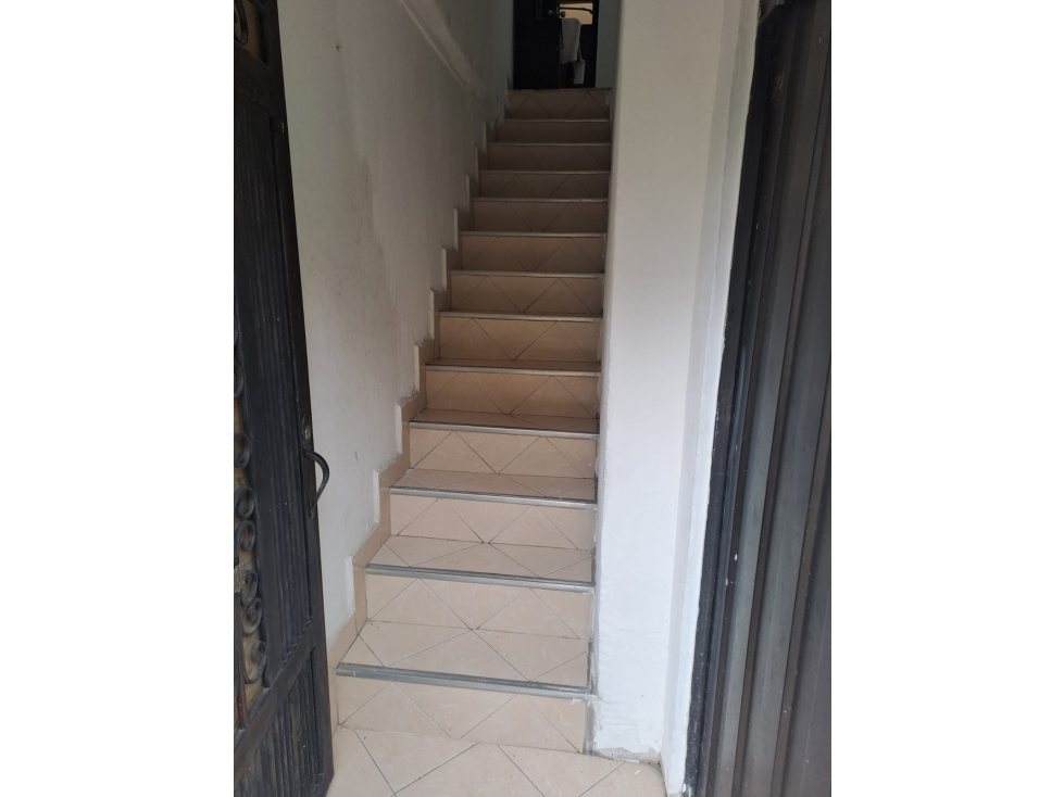 APARTAMENTO EN VENTA EN SABANETA,MEDELLIN PISO 3 — foto 2