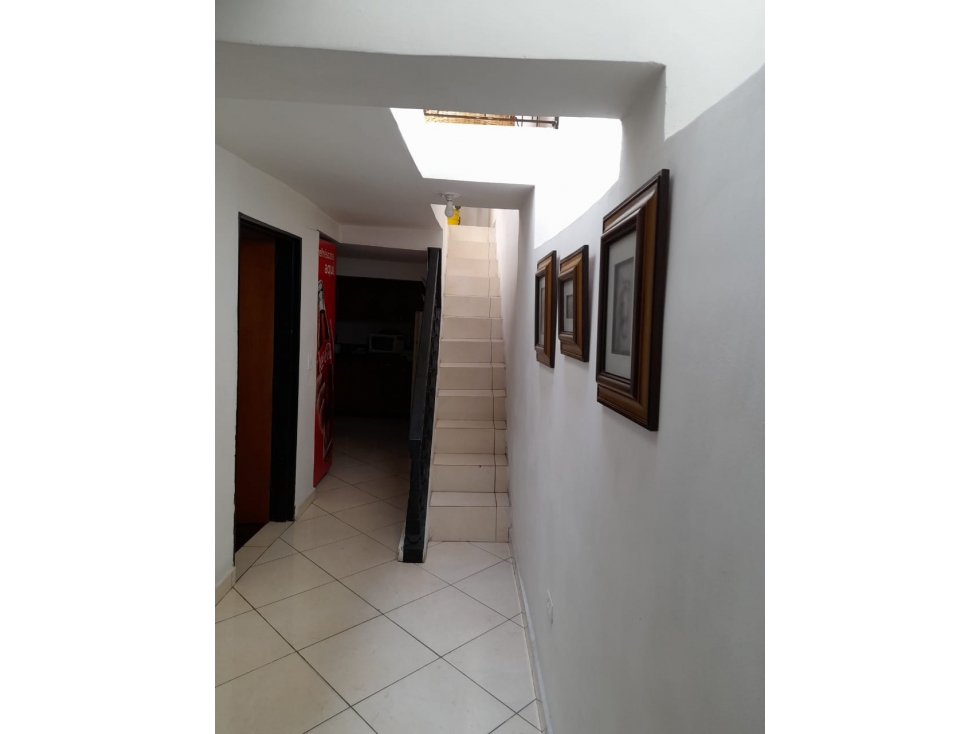 CASA UNIFAMILIAR EN VENTA BARRIO LA PALMA , MEDELLIN. DOS NIVELES — foto 5