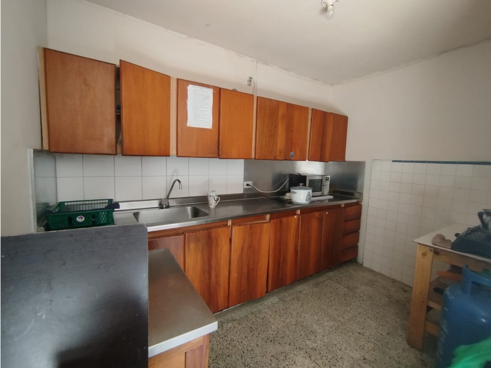 VENTA DE CASA LOTE EN BOMBONA,MEDELLÍN PISO 1, 2 Y 3 C/A — foto 4