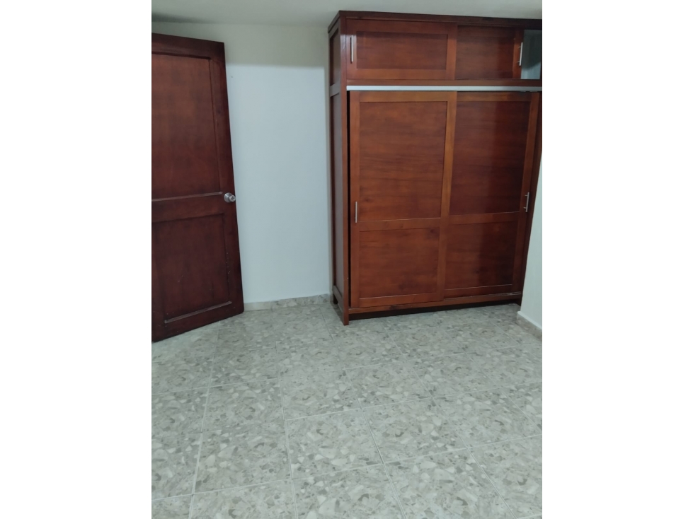 EN VENTA CASA EN LA MILAGROSA, MEDELLIN PISO 1 — foto 4