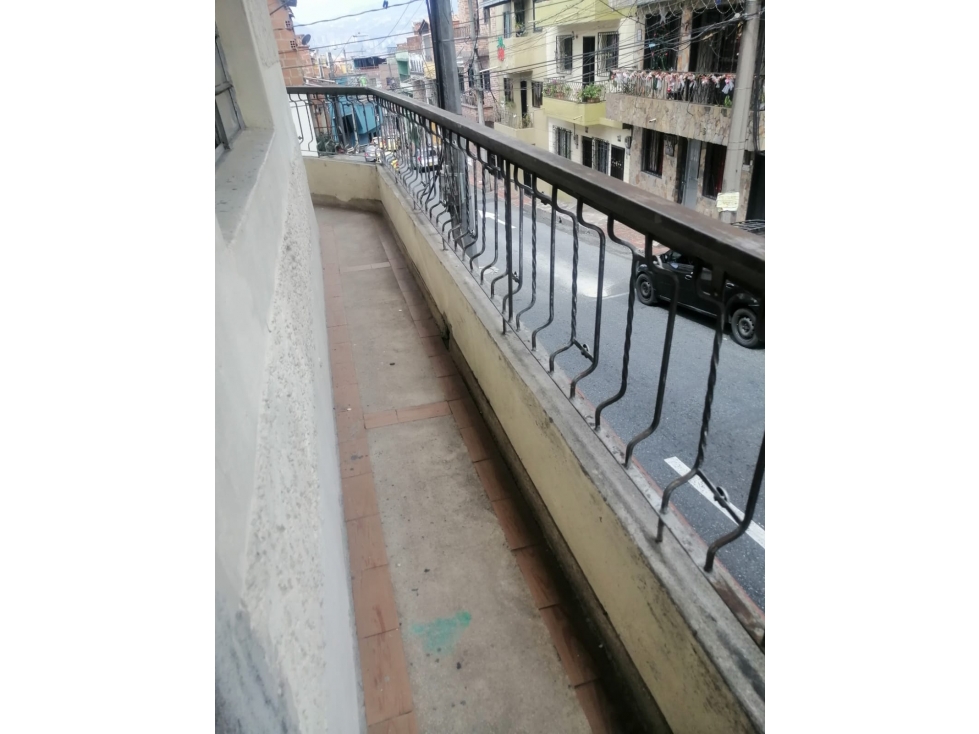EN VENTA CASA EN EL SALVADOR, MEDELLIN PISO 1-2 Y3 — foto 2