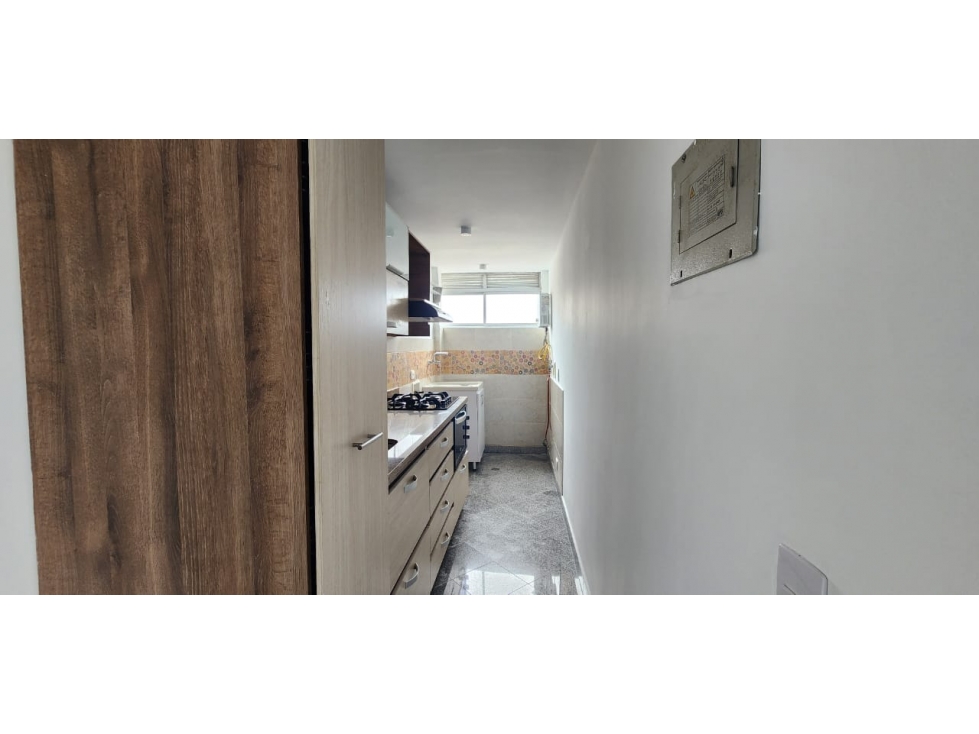 EN VENTA APARTAMENTO EN BUENOS AIRES, MEDELLIN PISO 12 — foto 2
