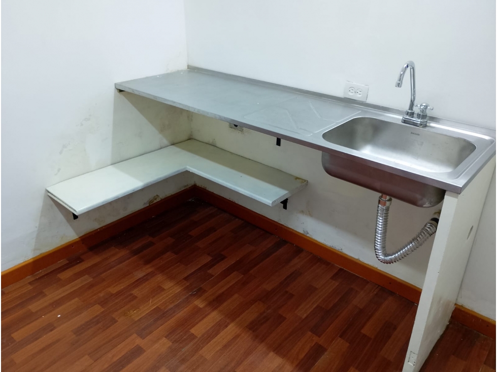 EN VENTA APARTAESTUDIO EN BOSTON, MEDELLIN PISO 1 — foto 3