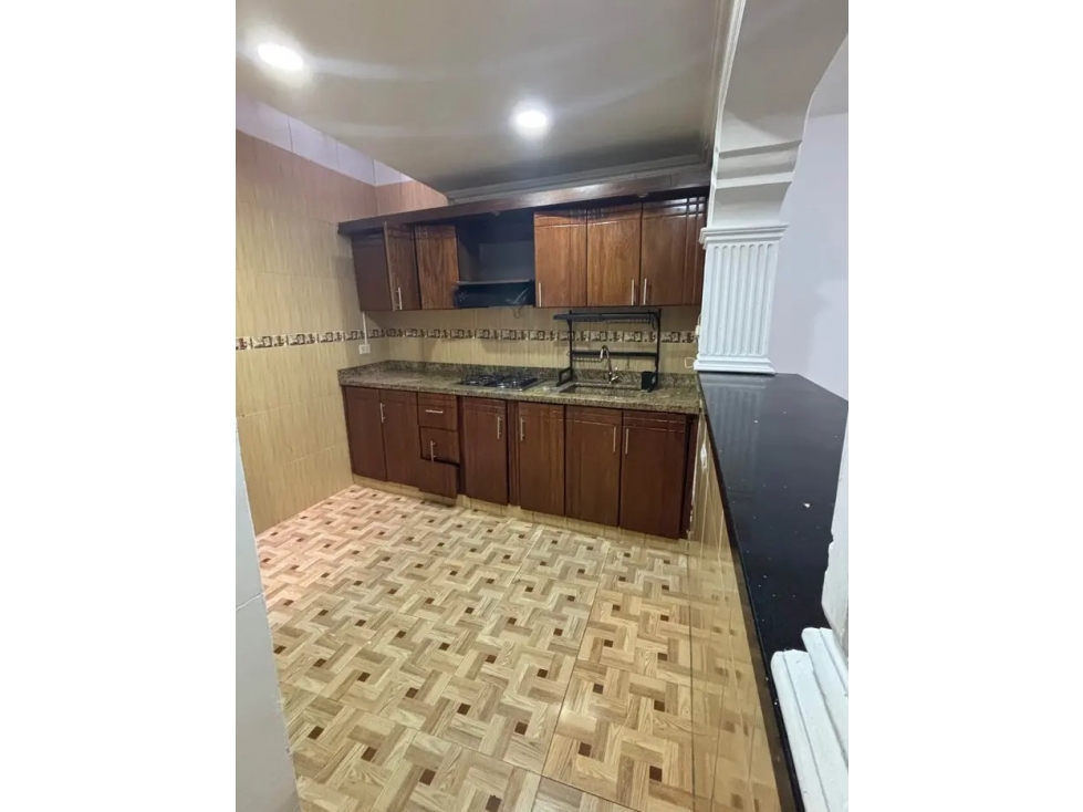EN VENTA CASA ITAGUI ANTIOQUIA PISO 1 — foto 4