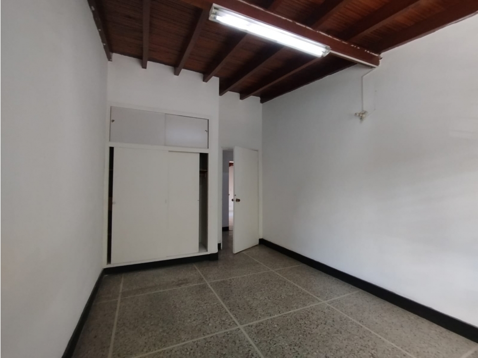 Casa en arriendo en Calasanz Medellín — foto 5