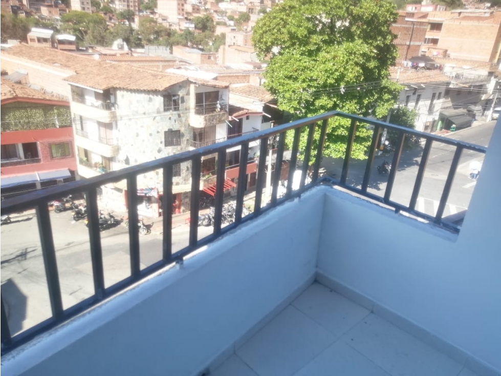 EN ARRIENDO APARATAMENTO EN BUENOS AIRES, MEDELLIN PISO 5 — foto 5