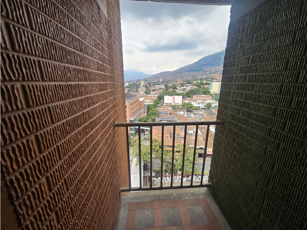EN VENTA APARTAMENTO EN PRADO CENTRO, MEDELLIN PISO 16 — foto 6