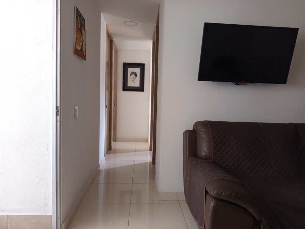 EN VENTA APARTAMENTO EN BOMBONA , MEDELLIN PISO 8 — foto 5