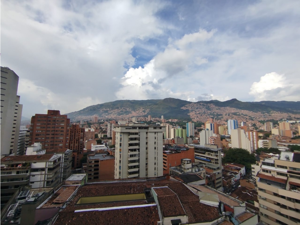 APARTAMENTO EN VENTA CENTRO MEDELLIN PISO 20 — foto 4