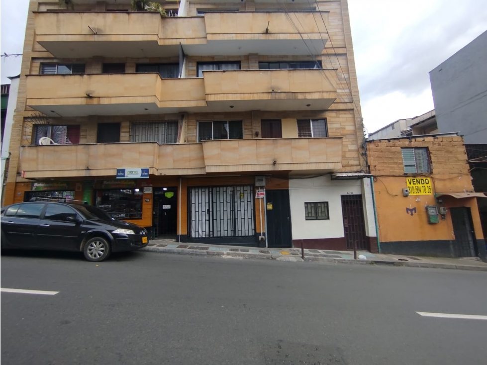 APARTAMENTO EN VENTA EN CENTRO BOMBONA,MEDELLIN PISO 3