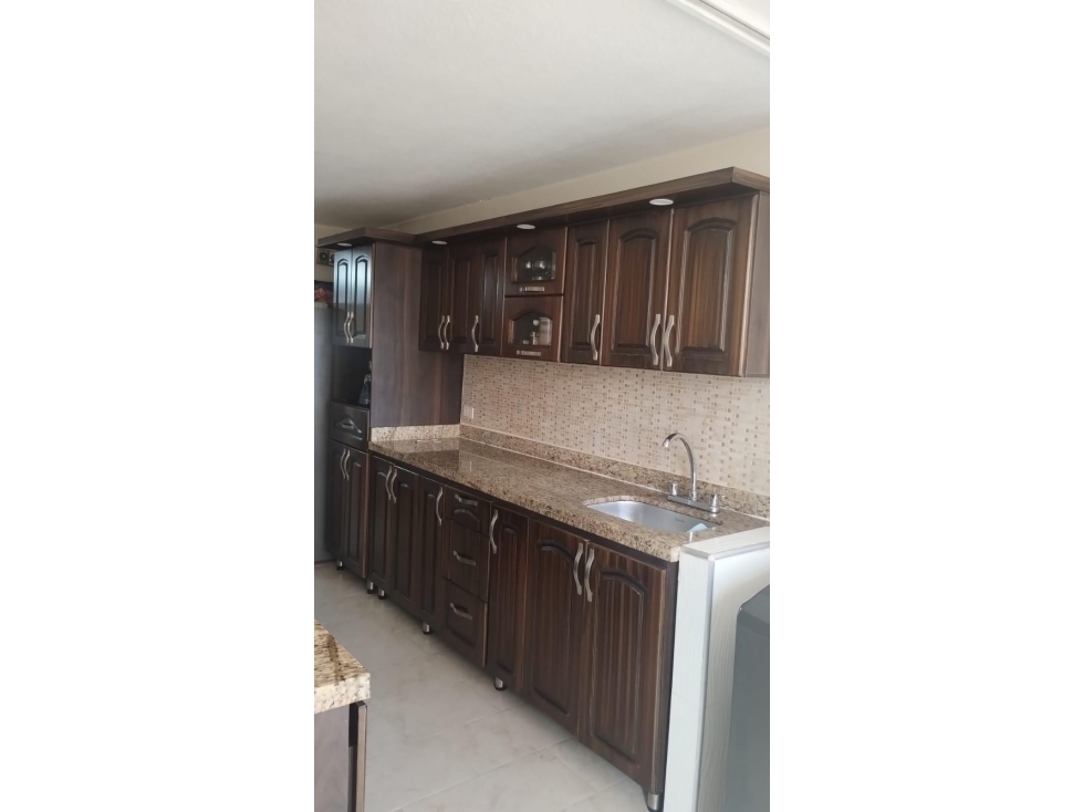 EN VENTA APARTAMENTO EN EL CENTRO,MEDELLIN PISO 10 — foto 3