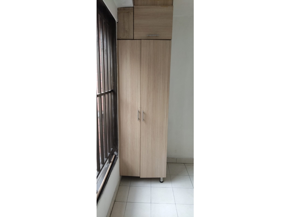 EN VENTA CASA EN BUENOS AIRES, MEDELLIN PISO 2 — foto 4
