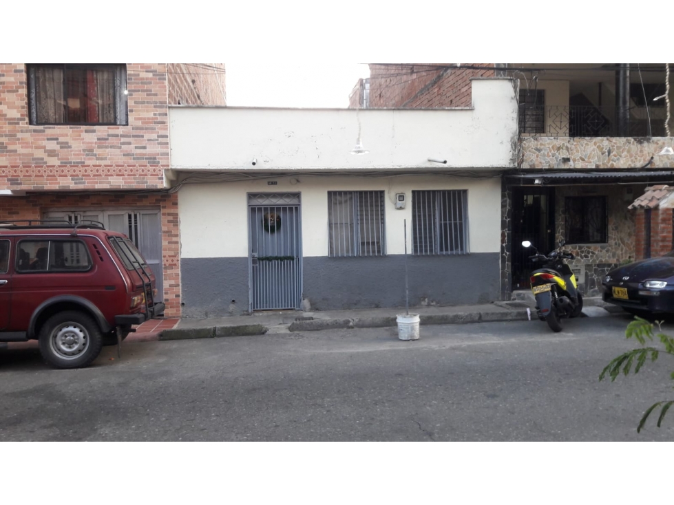 CASA LOTE EN VENTA EN BELLO ANTIOQUIA.