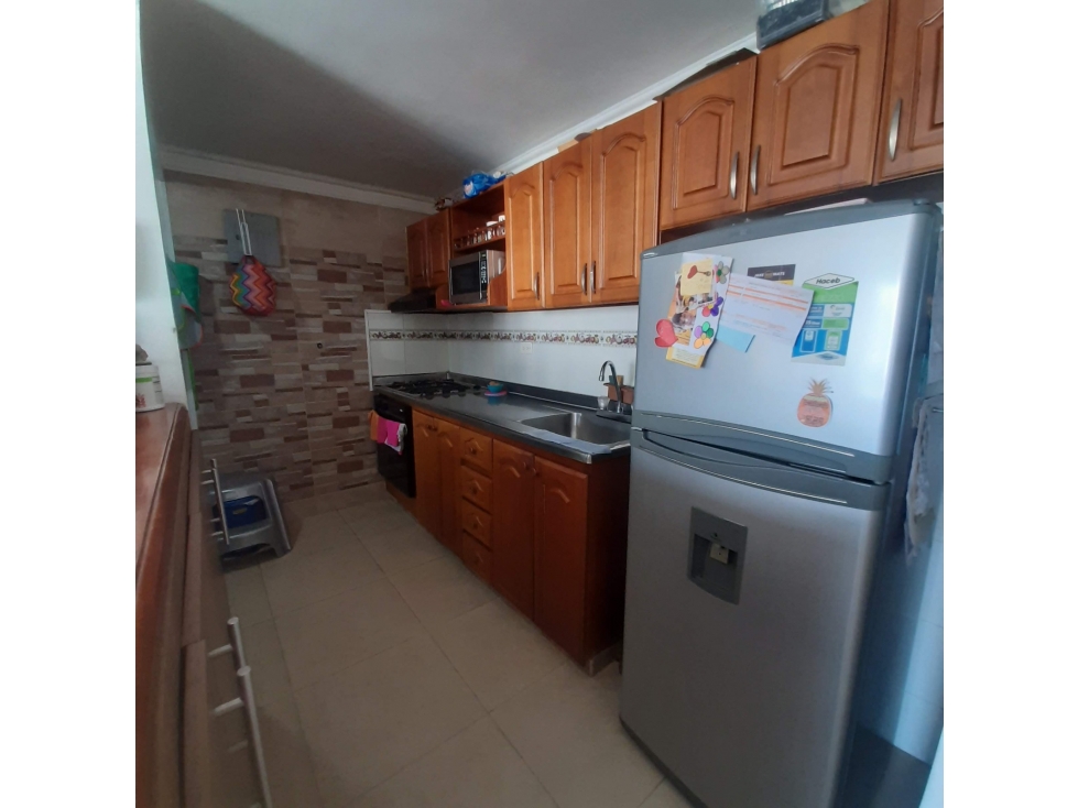 EN VENTA APARTAMENTO EN LOMA DEL INDIO , MEDELLIN PISO 4 — foto 4