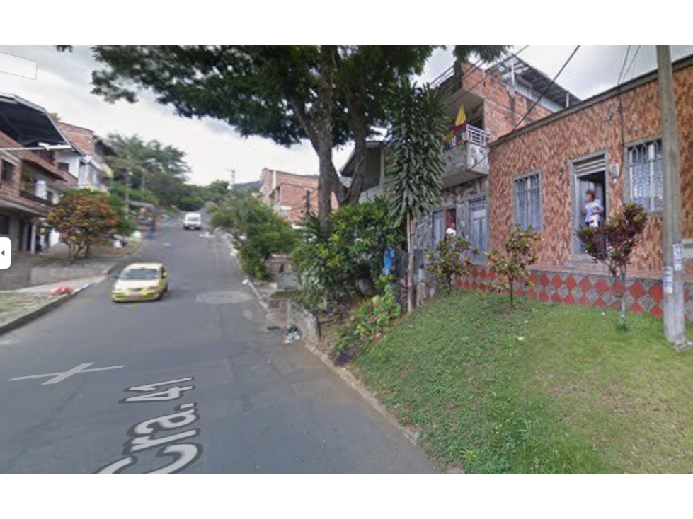 EN VENTA CASA LOTE EN VILLA HERMOSA, MEDELLIN PISO 1