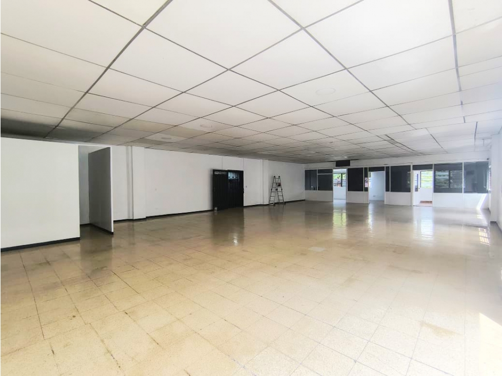 Local en arriendo en los Naranjos Itagüí - 5