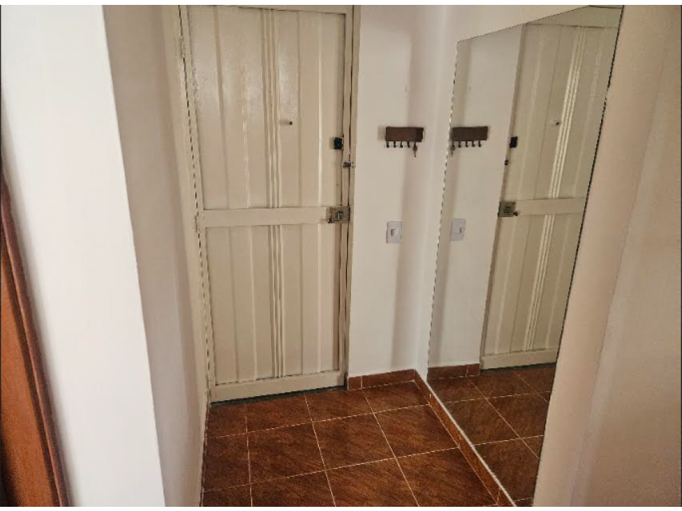 EN VENTA APARTAESTUDIO EN BOMBONA, MEDELLIN PISO 8 — foto 2