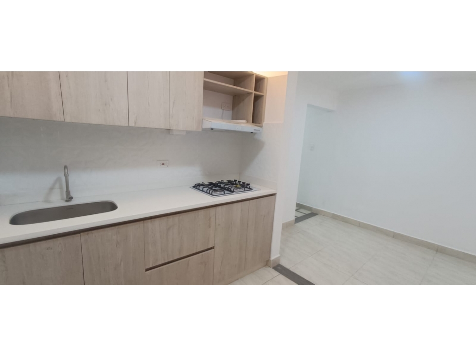 EN VENTA CASA EN MANRIQUE, MEDELLIN PISO 2 — foto 3