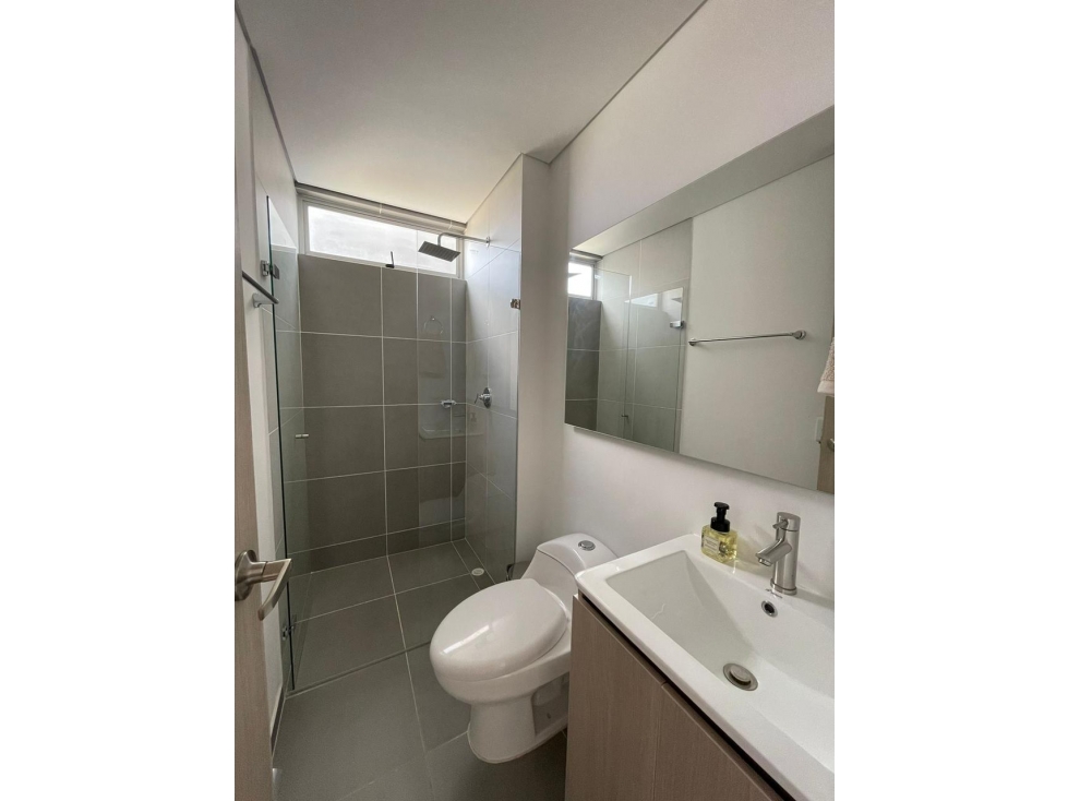 APARTAMENTO EN VENTA EN SABANETA, ANTIOQUIA. PISO 31 — foto 3