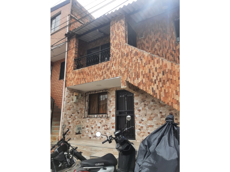 CASA EN VENTA EN BELLO, ATIOQUIA, PISO 2