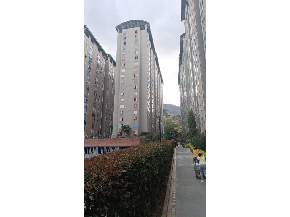 EN VENTA PARTAMENTO EN BELLO, ANTIOQUIA PISO 10