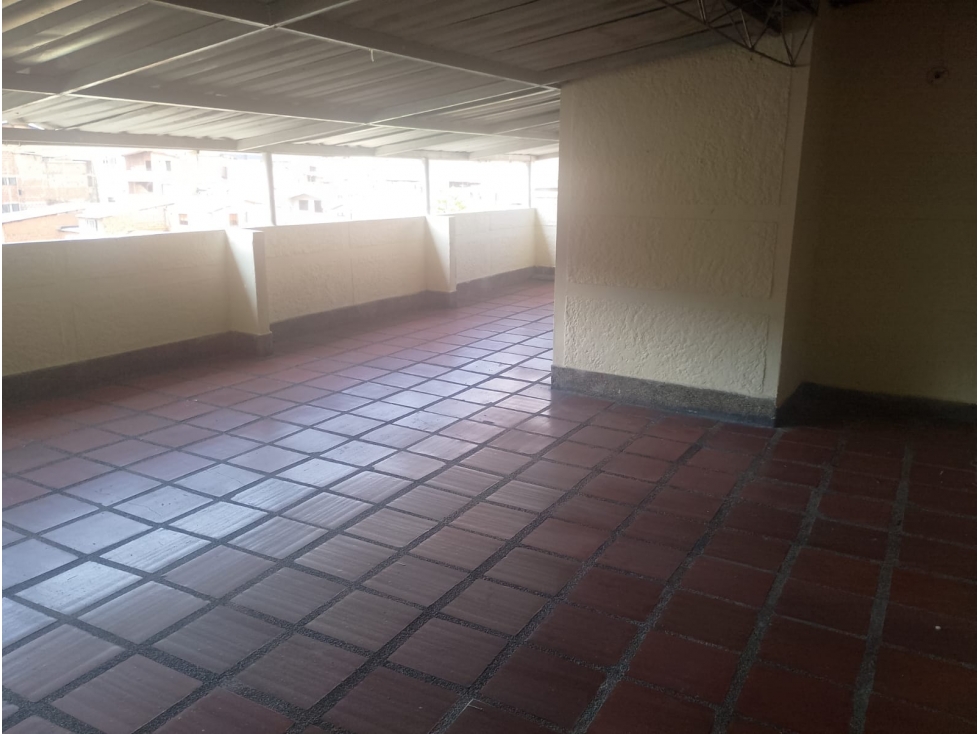 APARTAMENTO EN VENTA EN BUENOS AIRES MEDELLIN. PISO 4 — foto 2