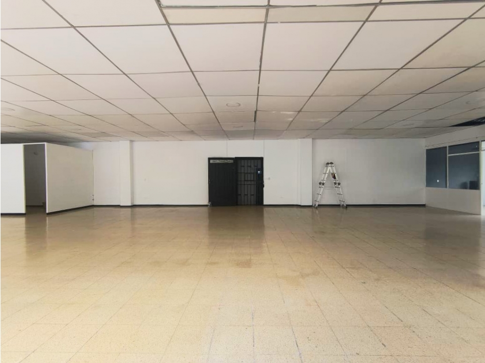 Local en arriendo en los Naranjos Itagüí - 6