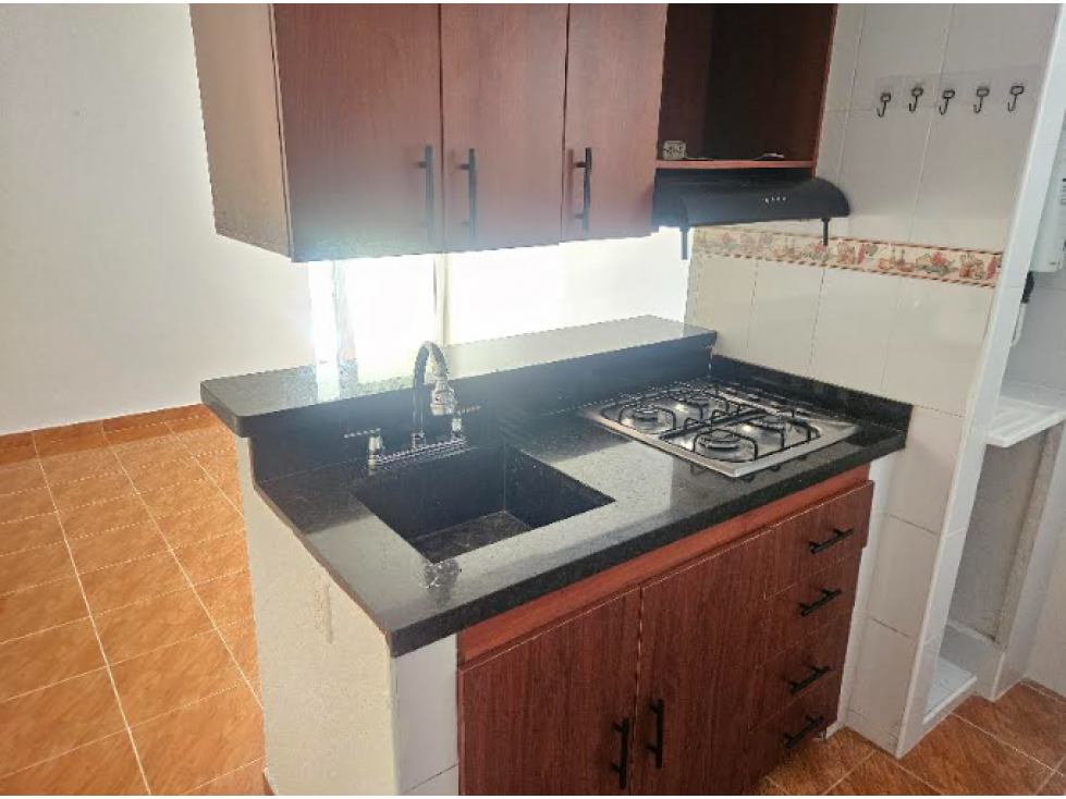EN VENTA APARTAESTUDIO EN BOMBONA, MEDELLIN PISO 8 — foto 4