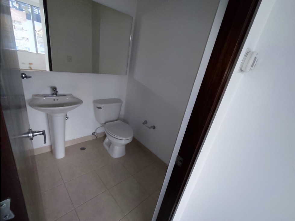 EN VENTA Y ARRIENDO OFICINA POBLADO MILLA DE ORO , MEDELLIN — foto 6