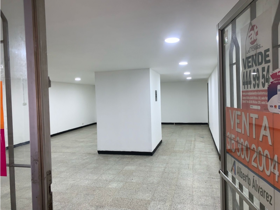 LOCAL EN VENTA EN CENTRO BOMBONA,MEDELLIN PISO 2