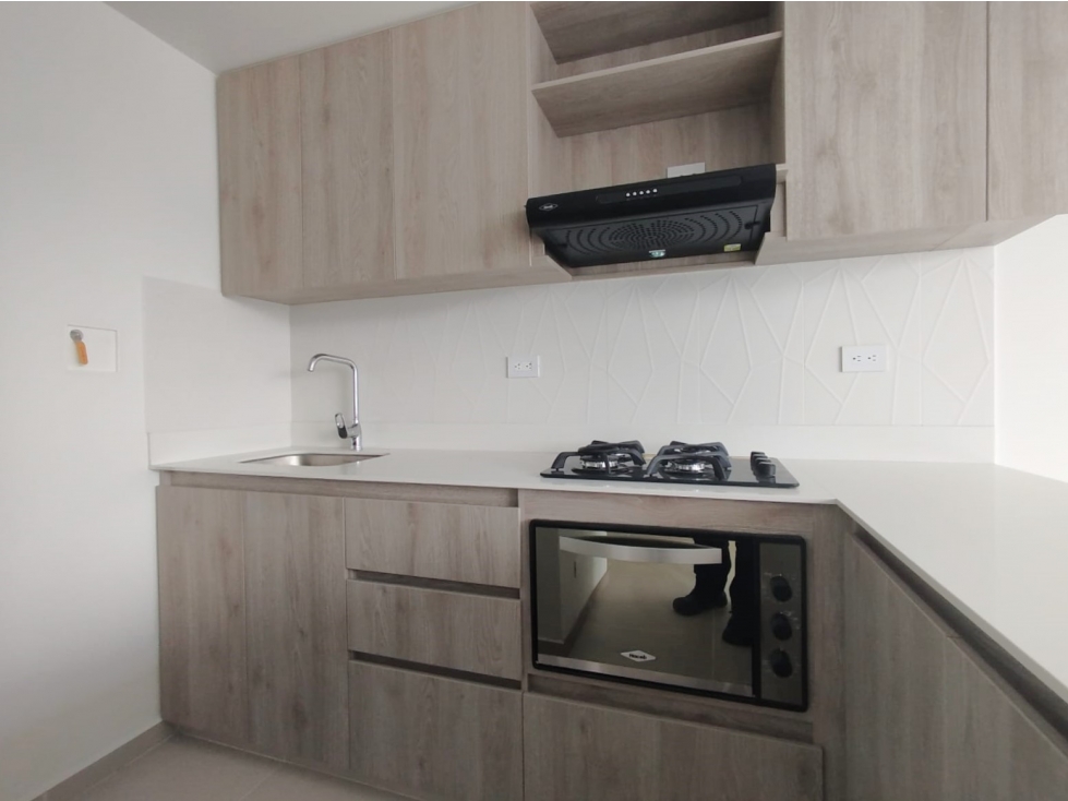 Apartamento en Arriendo en los Naranjos Itagüí — foto 2