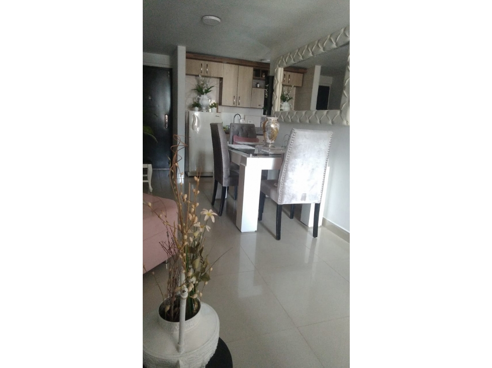 EN VENTA APARTAMENTO EN BUENOS AIRES, MEDELLIN PISO 14