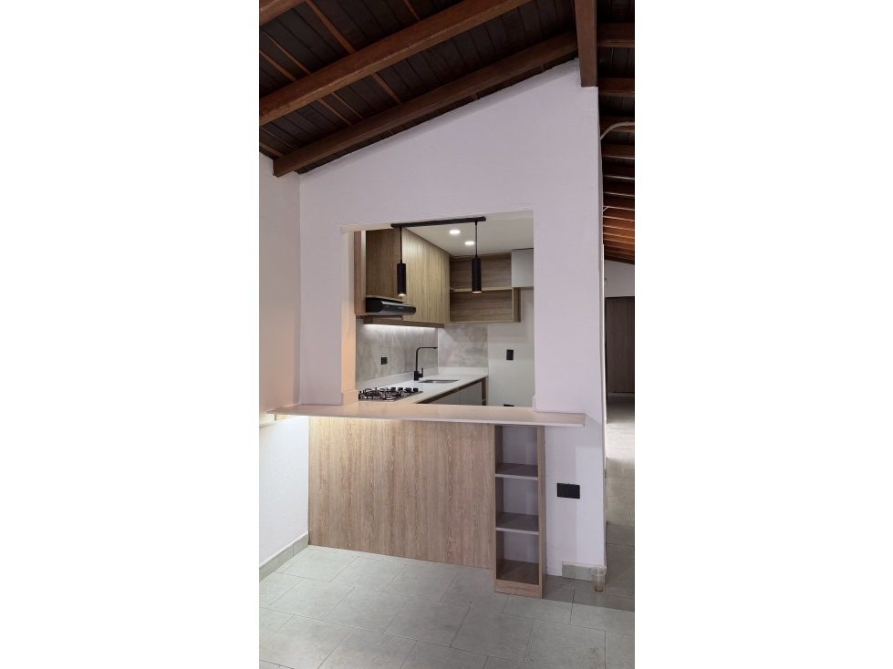 EN VENTA APARTAMENTO EN LA MILAGROSA MEDELLIN, PISO 3 — foto 4