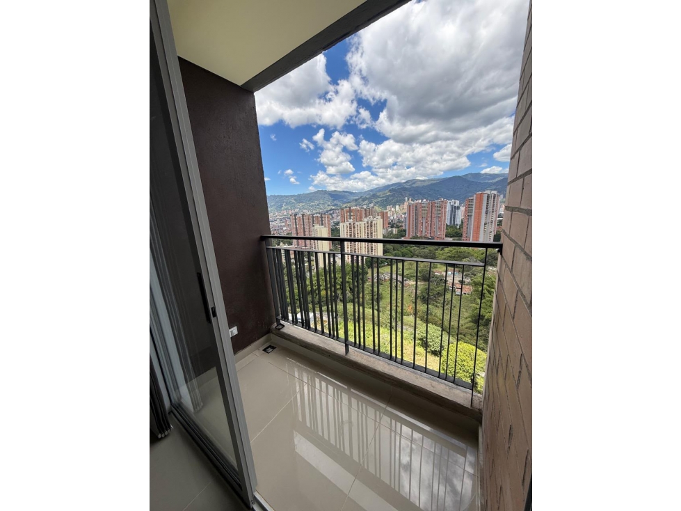 EN VENTA APARTAMENTO EN ITAGUI DITAIRES, PISO 22 — foto 6