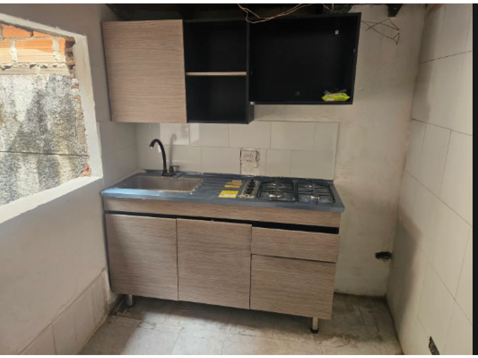 EN VENTA CASA Y APARTAESTUDIO EN EL SALVADOR PISO 3 — foto 2