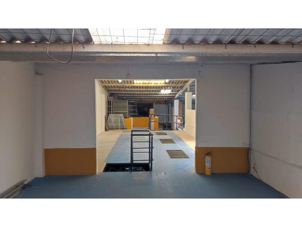 BODEGA INDUSTRIAL EN ARRIENDO BARRIO OLAYA , BOGOTA — foto 3