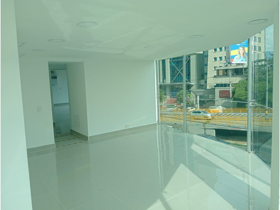 OFICINA EN ARRIENDO SECTOR LOS BALSOS - POBLADO