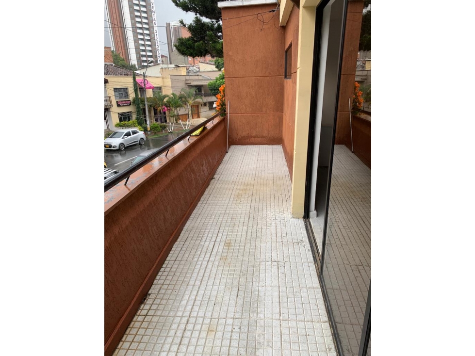 CASA COMERCIAL PARA ARRIENDO EN EL SECTOR DE LA NUTIBARA — foto 6