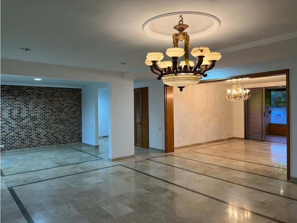 APARTAMENTO EN ARRIENDO SECTOR LOS BALSOS - POBLADO — foto 2